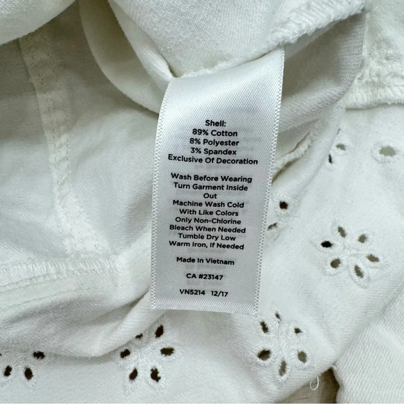 Talbots Eyelet Peplum white-denim jean jacket Sz Medium petite great condition - Picture 4 of 7